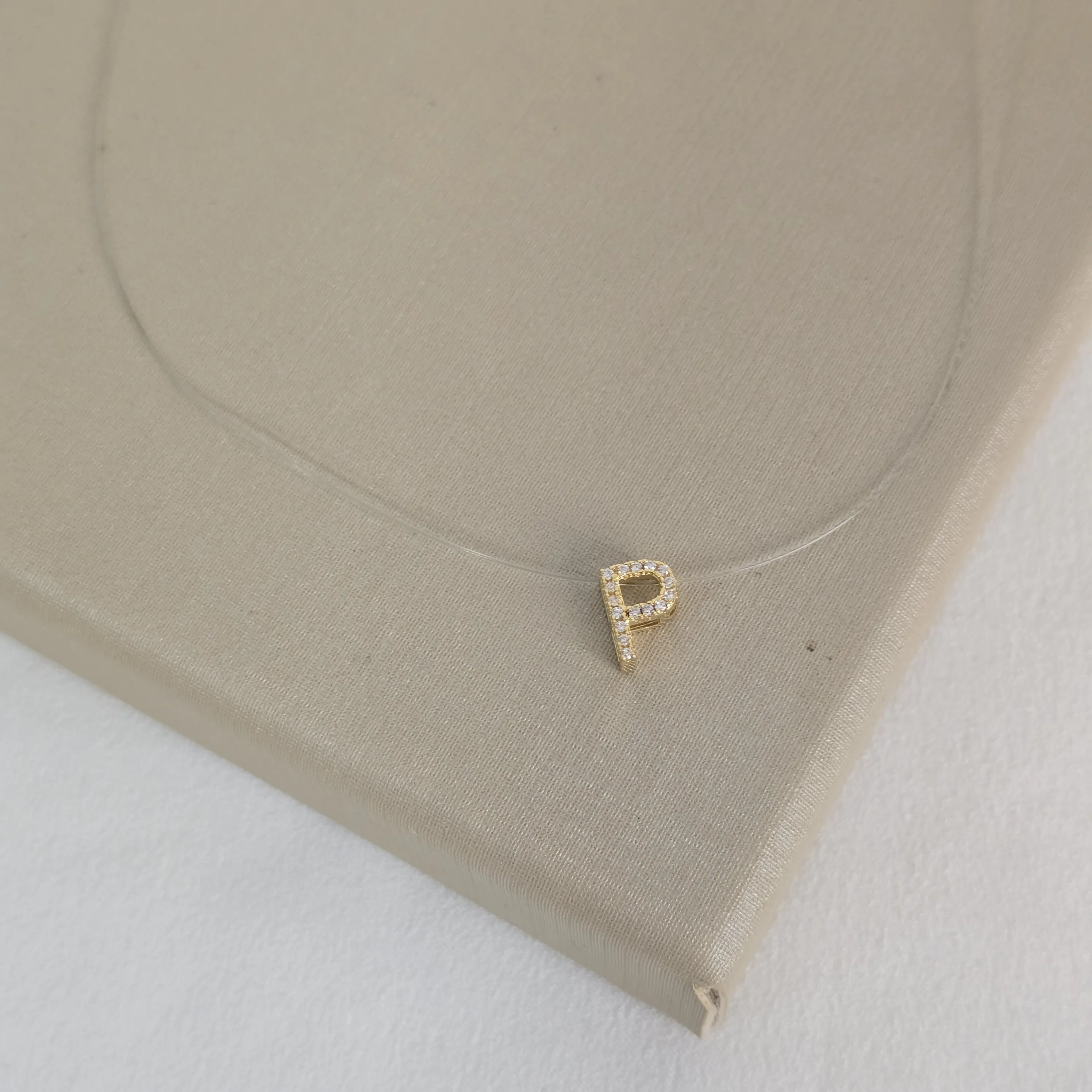 Colar Inicial Zircônia | Fio Nylon